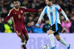 华体会登录-巴黎圣日耳曼1-0战胜曼联，梅西首秀立功