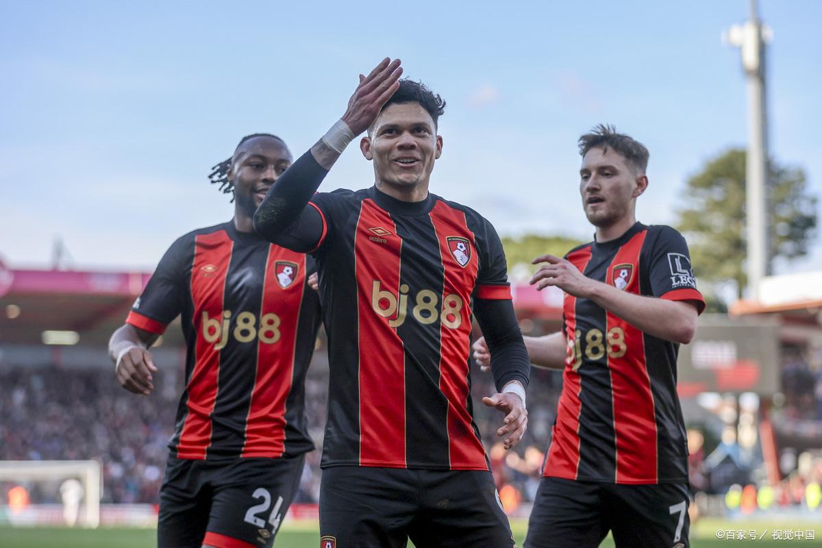 包含伯恩茅斯主场四球胜利,摆脱降级区的词条 包含伯恩茅斯主场四球胜利,摆脱降级区的词条