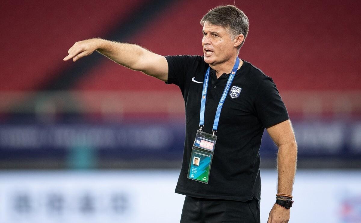 青年人横扫罗马主场连胜让球队稳稳占据联赛榜首的简单介绍 青年人横扫罗马主场连胜让球队稳稳占据联赛榜首的简单介绍