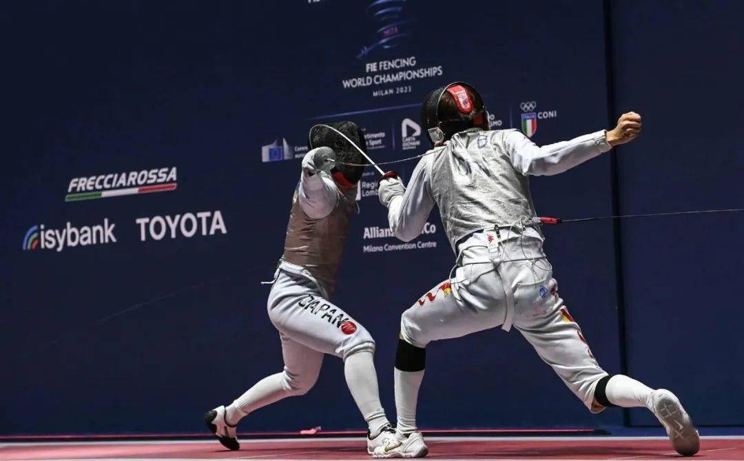 法国代表队包揽男子团体奖项 法国代表队包揽男子团体奖项