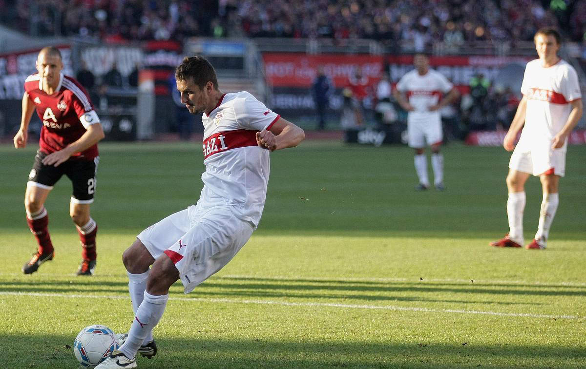 斯图加特客场失利,战绩连续滑坡的简单介绍 斯图加特客场失利,战绩连续滑坡的简单介绍