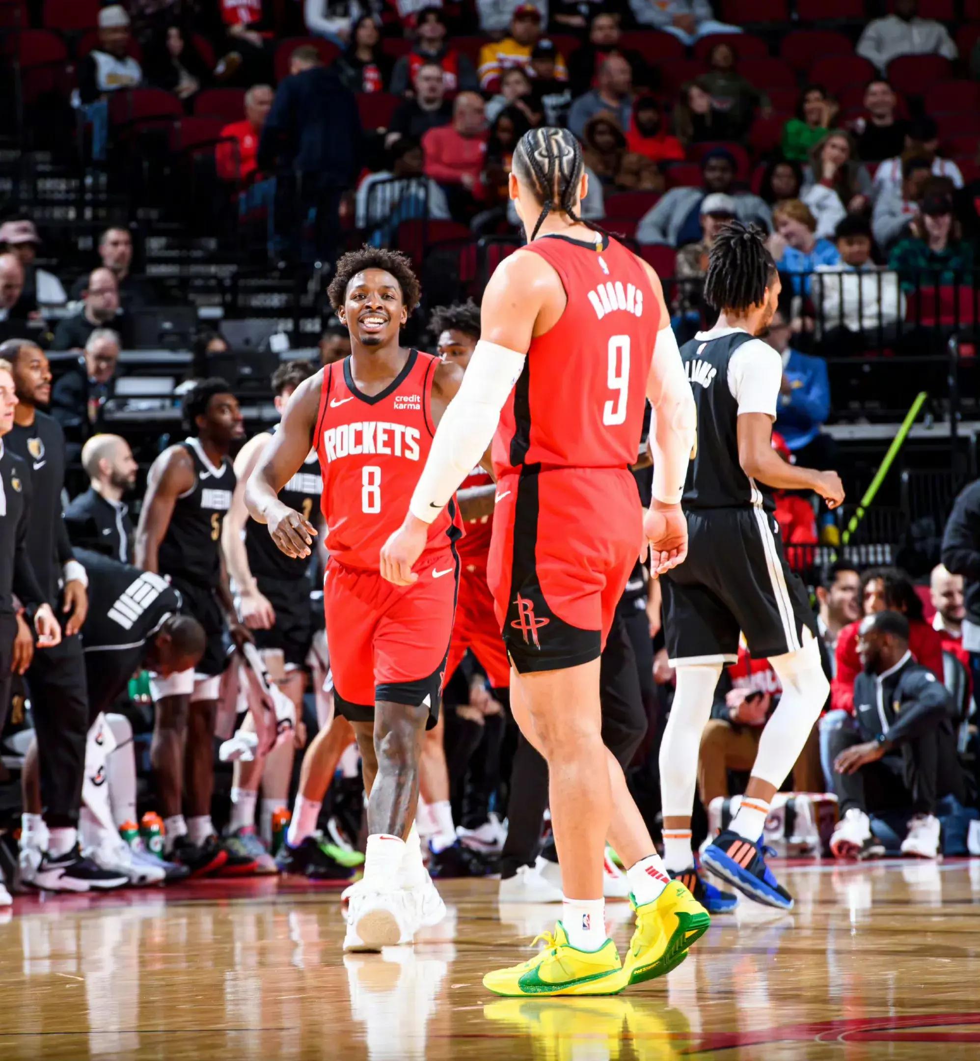 篮网擒胜国王,厄文贡献关键上篮! 篮网擒胜国王,厄文贡献关键上篮!