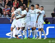 恩加纳南特客场击败旧部，保持领跑优势