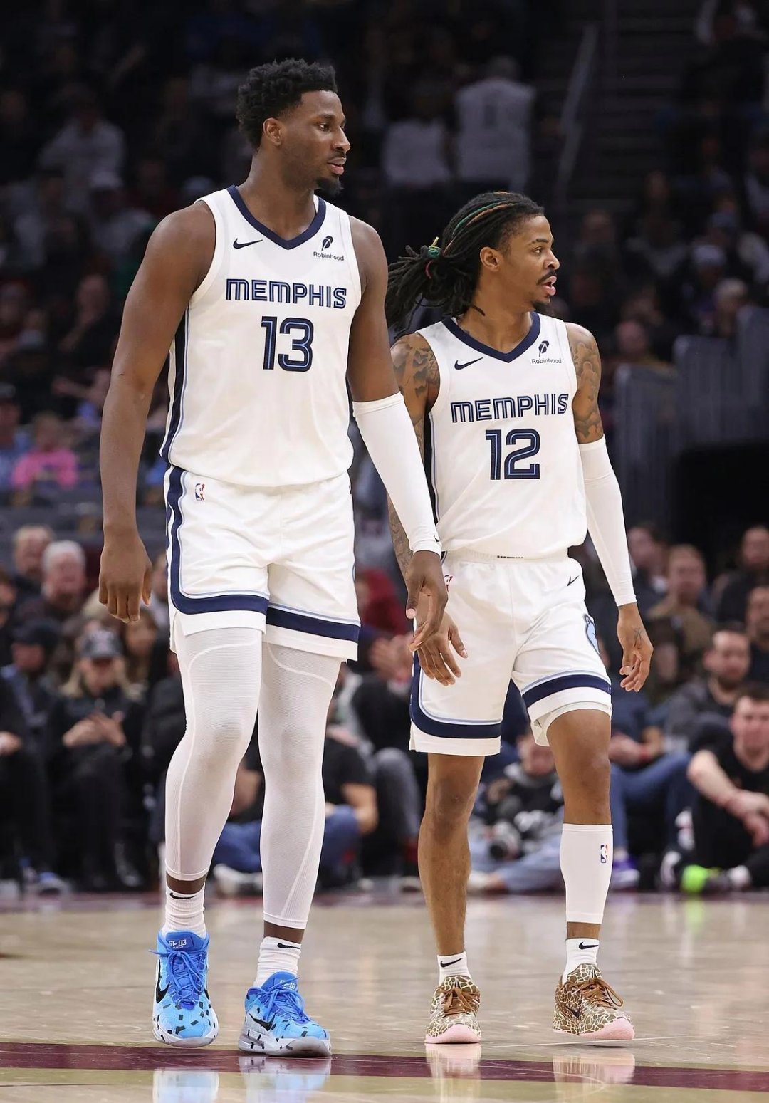 爵士逆转灰熊,米切尔砍下30分送灰熊三连败 爵士逆转灰熊,米切尔砍下30分送灰熊三连败