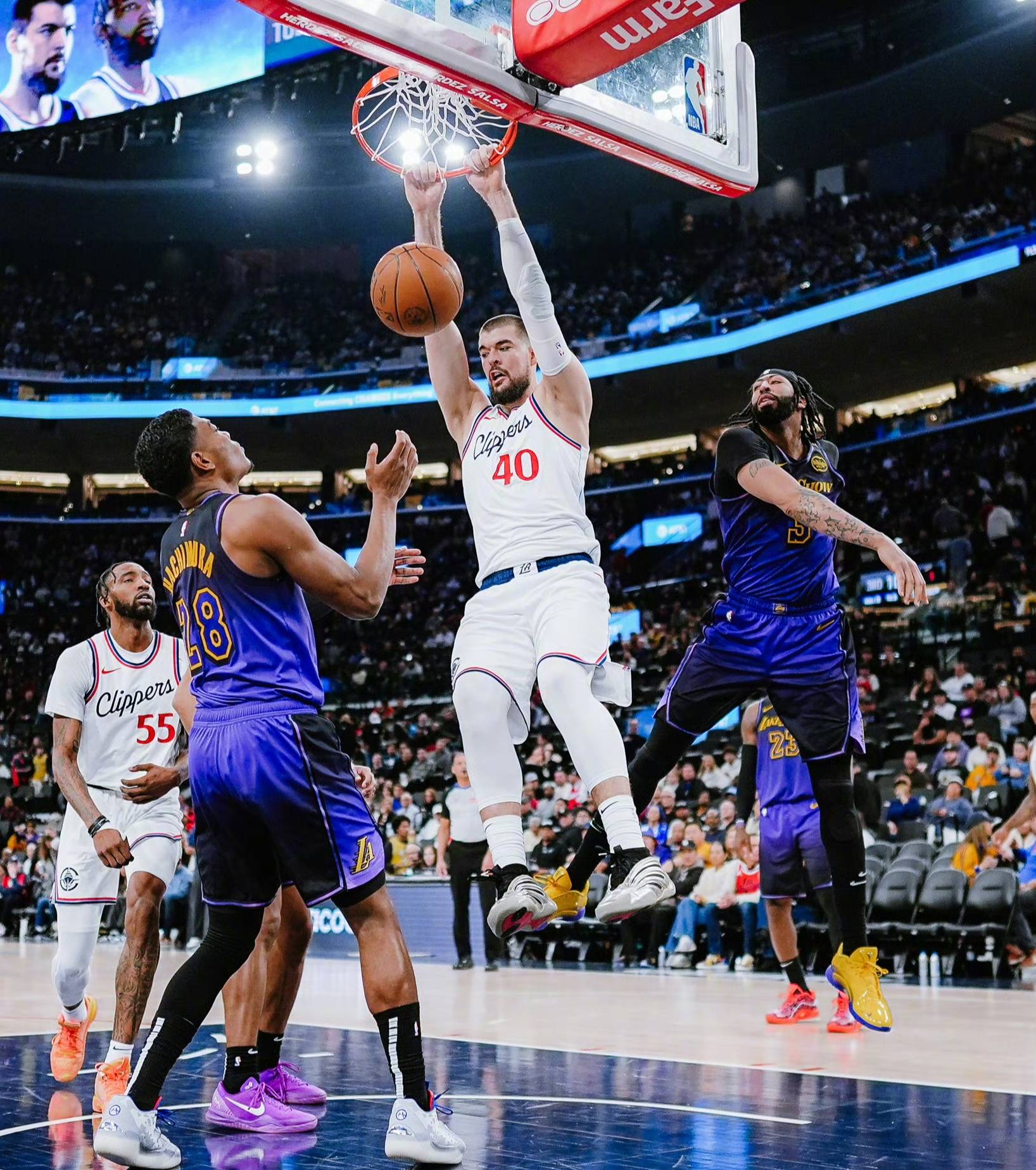 快船击败奇才,哈雷尔突破20分 快船击败奇才,哈雷尔突破20分