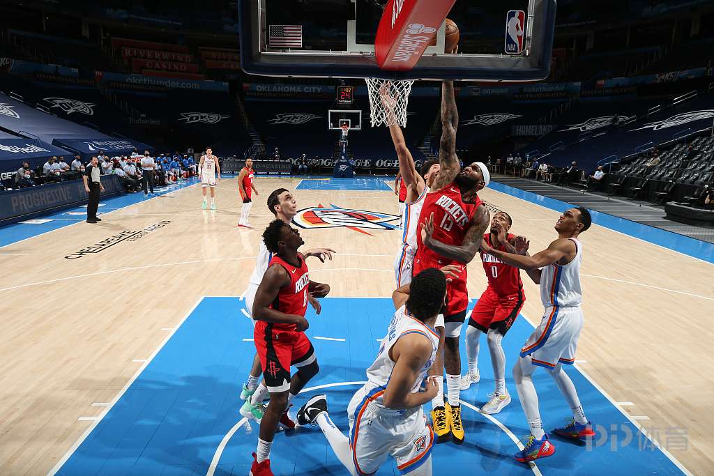 火箭力克山猫,豪取七连胜 火箭力克山猫,豪取七连胜