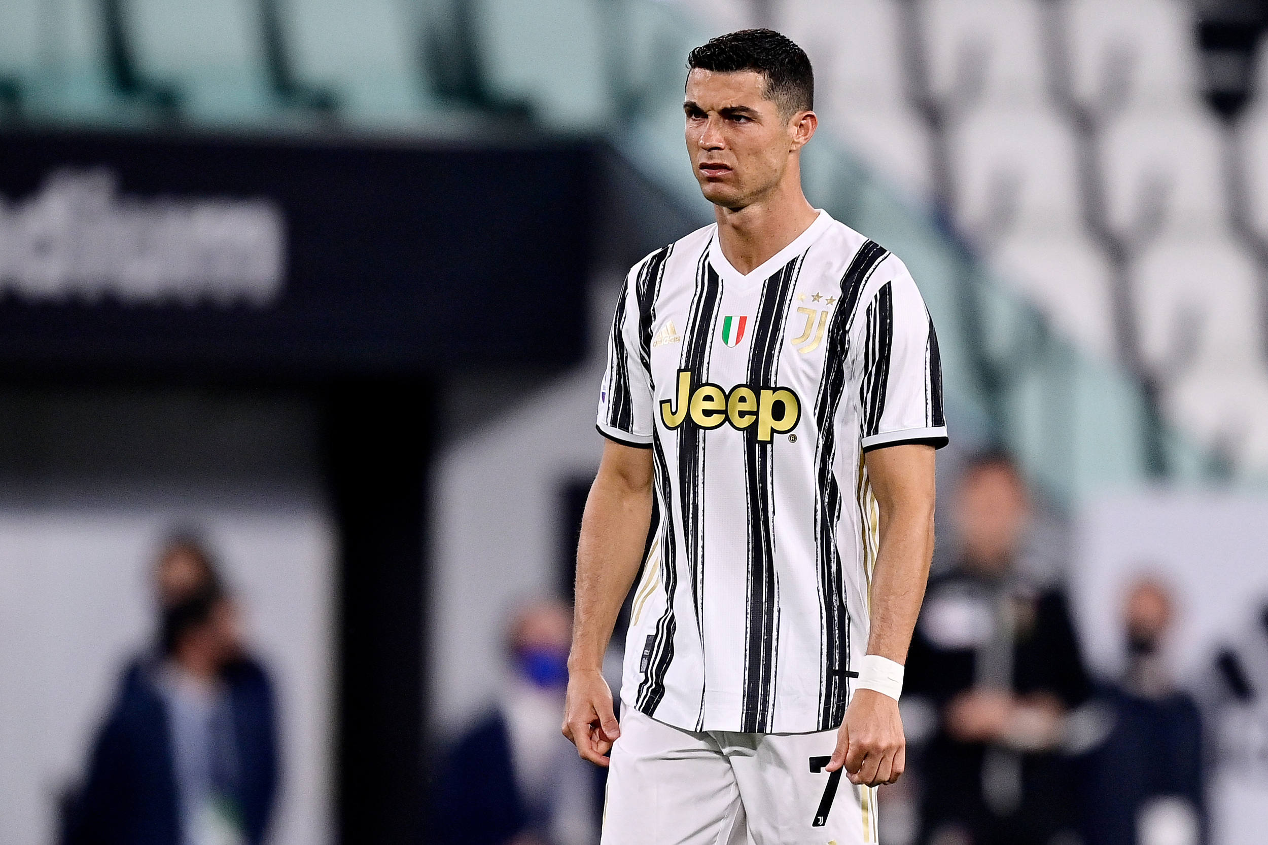 尤文图斯1-0马德里竞技,C罗绝杀!欧冠小组赛收官火爆揭幕 尤文图斯1-0马德里竞技,C罗绝杀!欧冠小组赛收官火爆揭幕